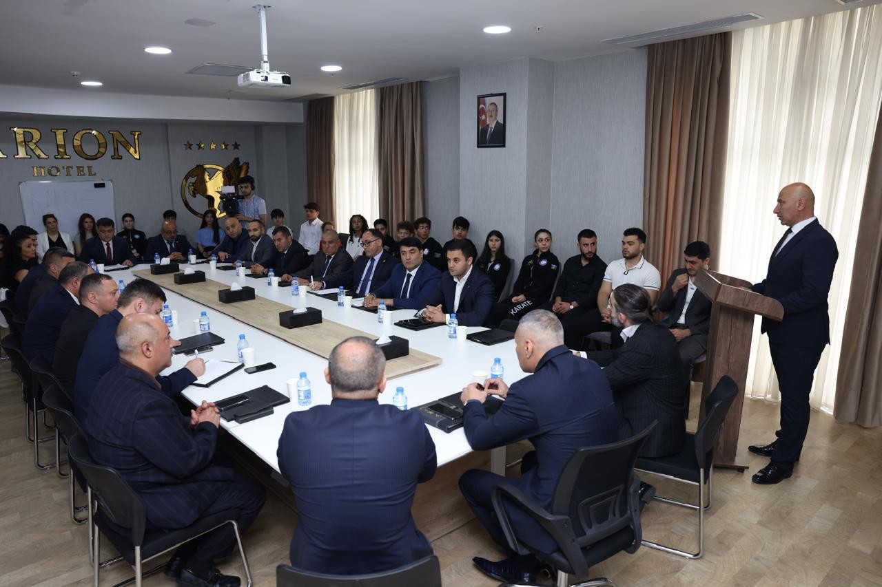 “Arpaçay” Karate Birliyinin İdarə Heyətinin genişləndirilmiş iclası keçirildi - FOTOLAR